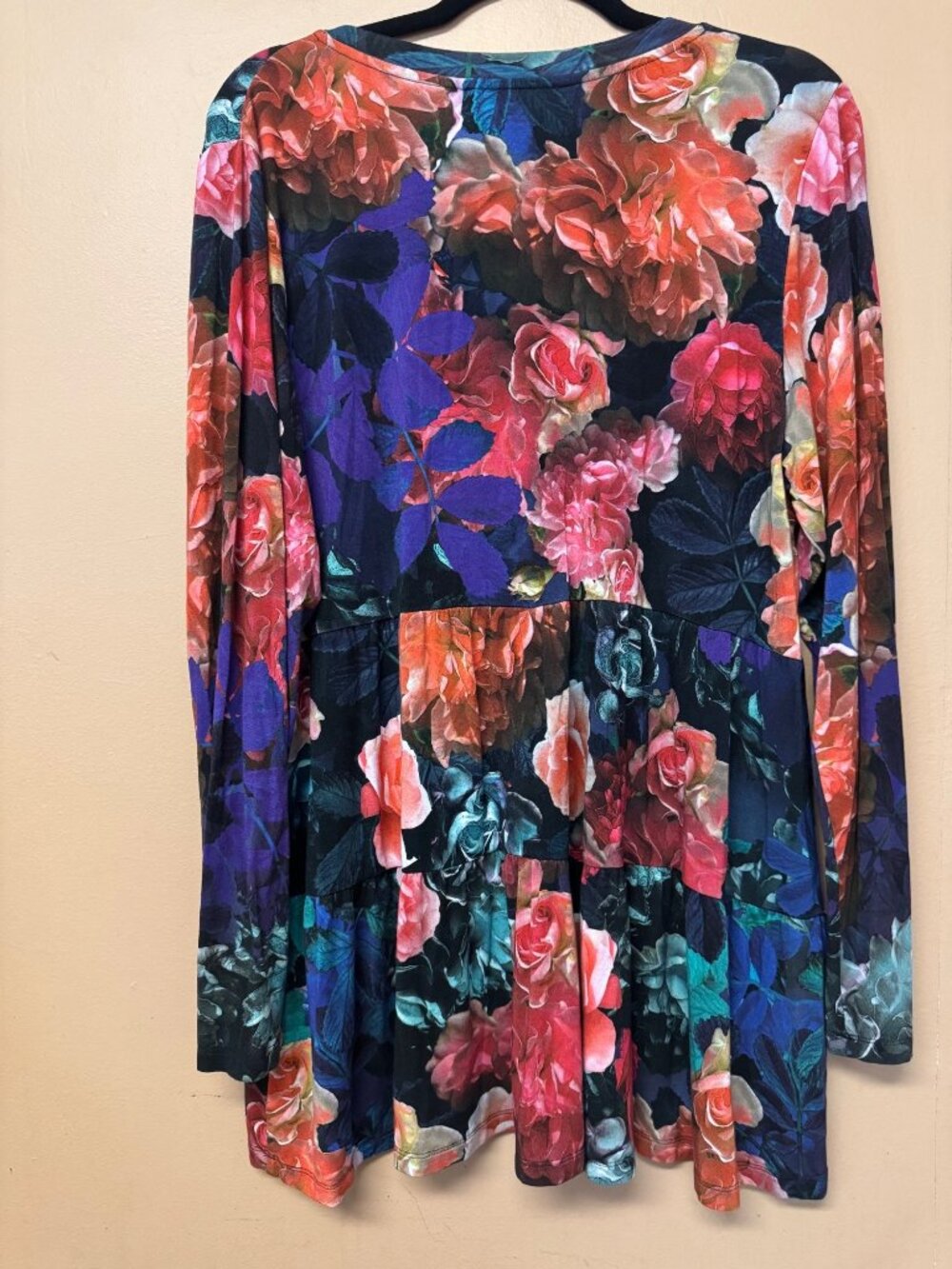 Johnny Was Studio Tiered Tunic Floral Top Long Sleeve Boho Stretch Goth Boho XL - Picture 9 of 11